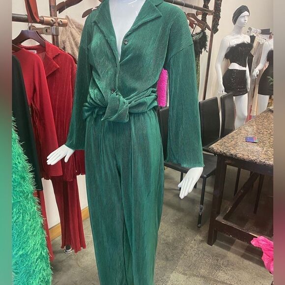 MONACO Suit Women Green 2 Pieces Shirt and pants set Sz L very comfortable NEW - Picture 2 of 16